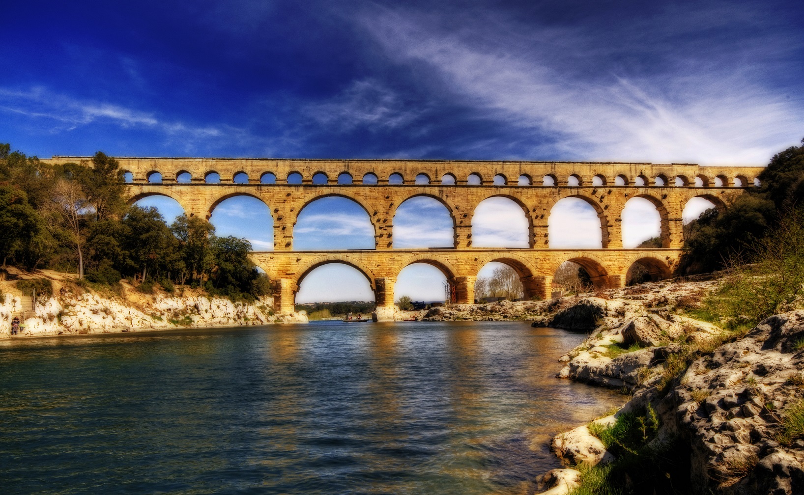 Roman aqueduct of Pont du Gard (Southern France)